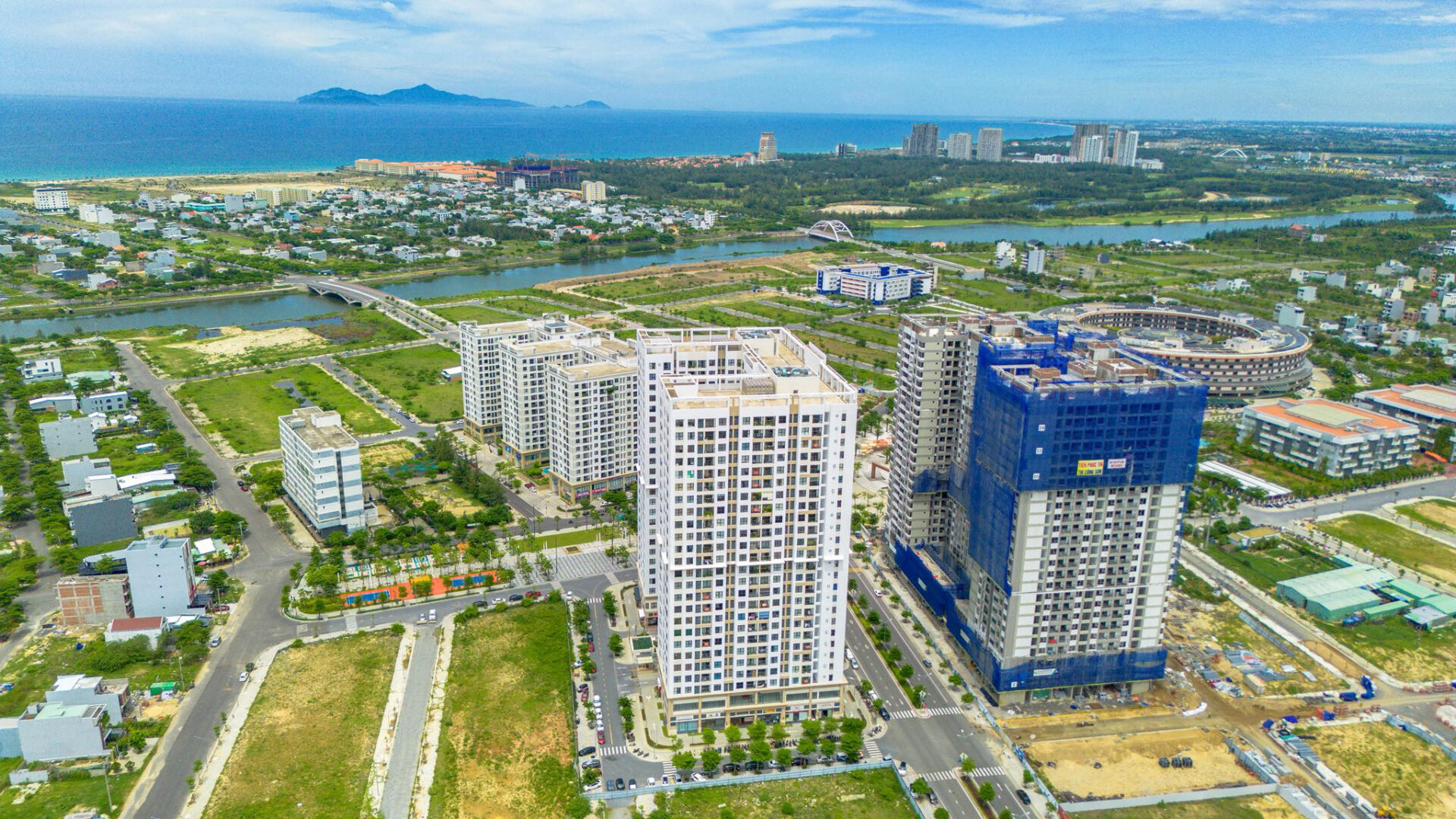 Căn hộ FPT Plaza nằm ở vị trí trung tâm của Khu Đô thị Công nghệ FPT Đà Nẵng - Giá bán chung cư fpt plaza 3 Đà Nẵng