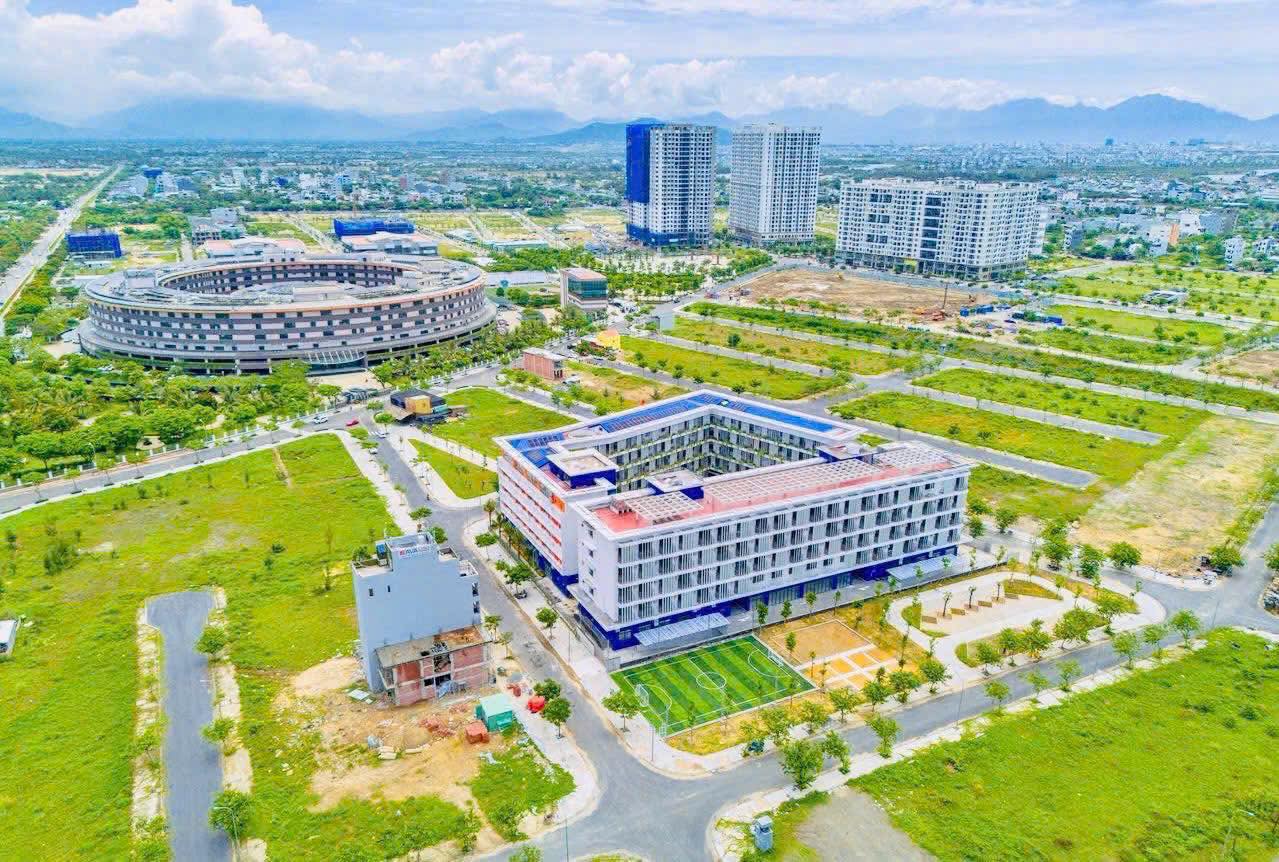 Khám phá FPT Plaza 4 Đà Nẵng – chung cư cao cấp tại khu công nghệ cao với vị trí vàng, tiện ích hiện đại và tiềm năng đầu tư bền vững năm 2025.